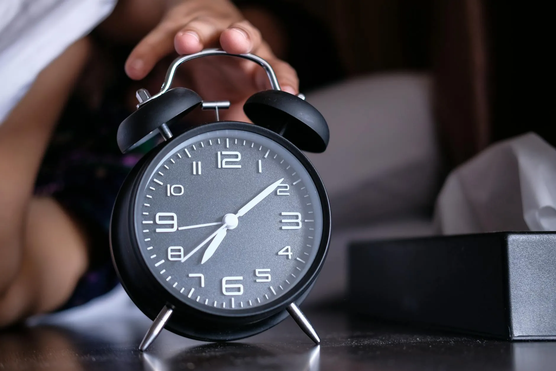 Best times to check Facebook Marketplace for new car listings — early morning and Sunday evenings see highest new inventory