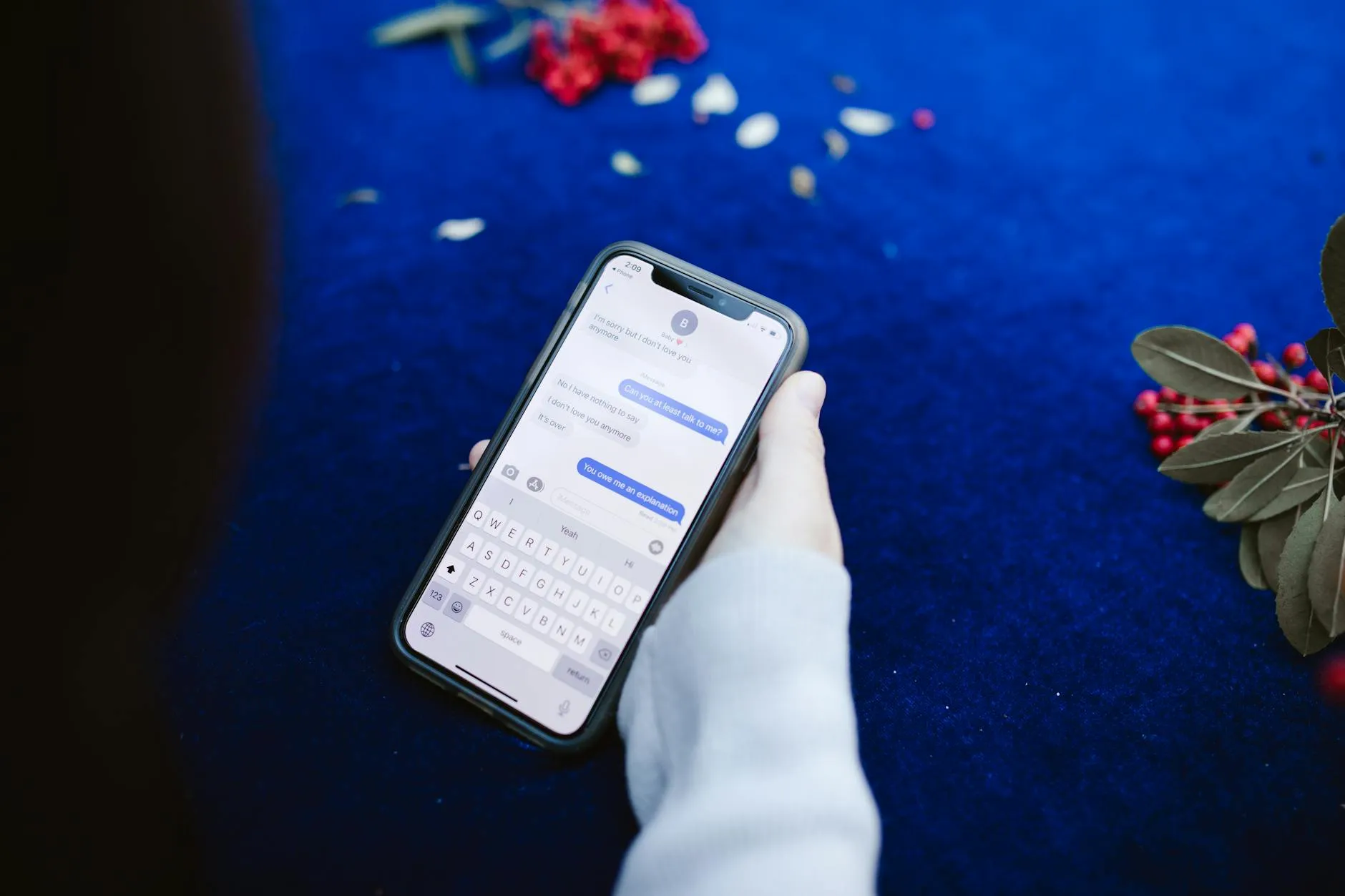 Smartphone showing a Marketplace message thread